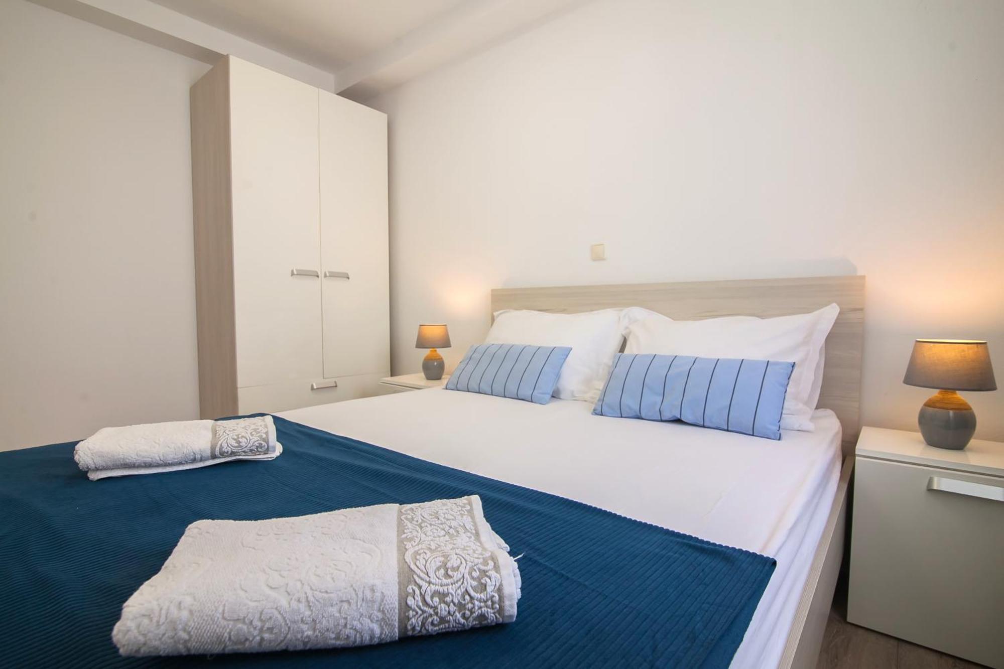 Helvetia Sunny Apartments Bol Dış mekan fotoğraf