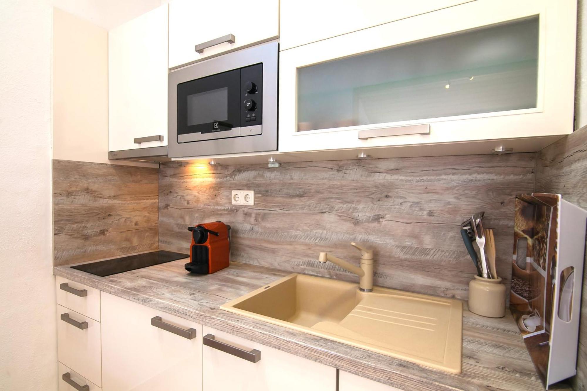 Helvetia Sunny Apartments Bol Dış mekan fotoğraf
