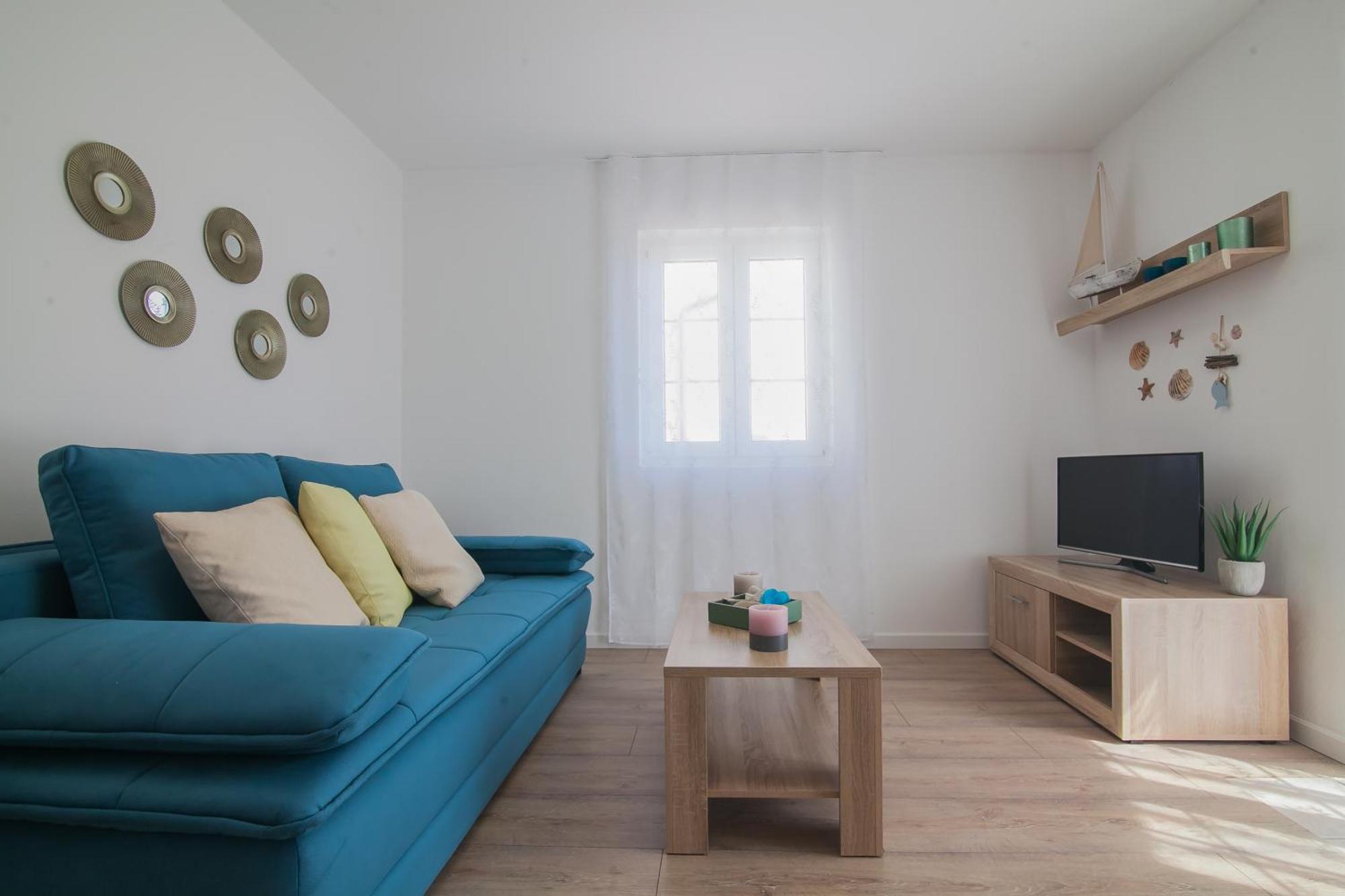 Helvetia Sunny Apartments Bol Dış mekan fotoğraf